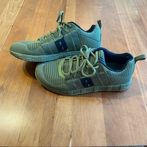 Viktos PTXF Core Sneakers—Size 12